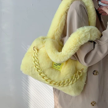 Цепочка Большие сумки для женщин 2022 Зимний тренд Дизайнер Мода Маленькие мягкие сумки из искусственного меха Kawaii Сумки через плечоСумка для покупок