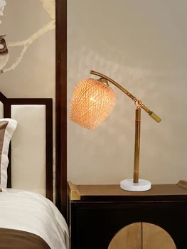 Новая китайская бамбуковая трубка ручной работы Креативные персонализированные лампы Бамбуковое искусство Проживание в семье Спальня отеля Прикроватная лампа Zen